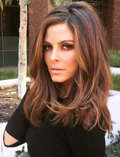 Like the cut – New Haircut Styles Edgy Boho, Good Hair Day, Women Over 50, Brown Hair Colors, Great Hair, Ombre Hair, Brunette Hair Color, Gorgeous Hair, Balayage Hair