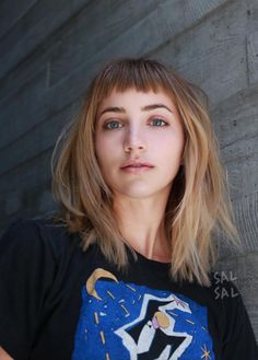 Round Face Hairstyles Long, Soft Curtain Bangs, Medium Haircuts With Bangs, Messy Layers, Emily Rudd, Bangs For Round Face, Split Hair, Instagram B