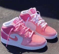 Rosa Jordans, Pink Jordans, Nike Shoes Girls, Jordan Shoes Girls, Jordan Shoes Retro