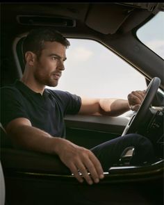 Theo James, British Actors, Book Inspiration, Gentleman, Actors