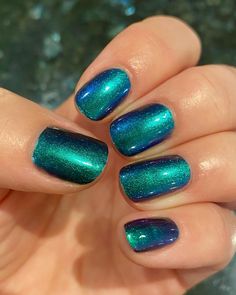 FancifulFingers on Instagram: “The rich jewel tone shifts of @cirquecolors Origin Unknown, especially the emerald green, are perfect for the holiday season. #nails…” Season Nails, Green To Blue, Jewel Tones, Emerald Green, The Holiday, Holiday Season, Emerald, Nail Polish, Nails