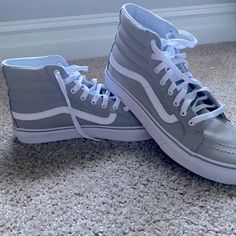 Ntw Gray Vans High Tops. Never Worn, Do Not Have The Box. Men Or Women Can Wear. Women's Size Is 10.5, And Men's Size Is A 9. Thrift Ideas, Vans High Tops, Gray Vans, Vans High, Grey Vans, Van Color, High Top Vans, Mens Vans, Womens Vans