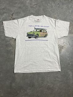 Used condition check dimensions before buying. Chest: 23 in Length: 28 in 5716 Kelleys Island, Mens T Shirts, Classic Car, Favorite Outfit, Classic Cars, Mens T, Bathing Beauties, Tee Shirts, T-shirt