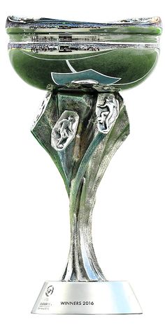 an artistic glass sculpture with three heads on it's base and the words winners 2013