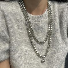 Long Necklace Outfit, Necklace Casual, Glamour Jewelry, Necklace Outfit, Daily Hairstyles, Beauty Features, Copper Pearl, Long Silver Necklace, Buy Necklace