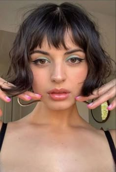 Short Hair Turtleneck, Short Wavy Hair 2023, Short Wavy Bob Hairstyles With Bangs, Black French Bob With Bangs, Short Bob Short Fringe, Mullet To Bob, Short Bob Mullet, Wavy Bob Micro Bangs, Heavy Bangs Bob