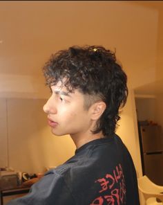 Male Haircuts Curly, Men Blonde Hair, Curly Hair Fade, Short Grunge Hair, Wavy Hair Men, Curly Mullet