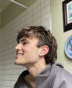 Men’s Short Mullet Haircut, Guy Mullet Straight Hair, Mullet On Guys, Mullet Styles Men Straight Hair, Mullet Hairstyle Mens Straight Hair Middle Part, Mullet Haircut Mens Straight Hair, Mid Taper Mullet Straight Hair, Fukuhilla Hair Men, Mullet Inspo Men