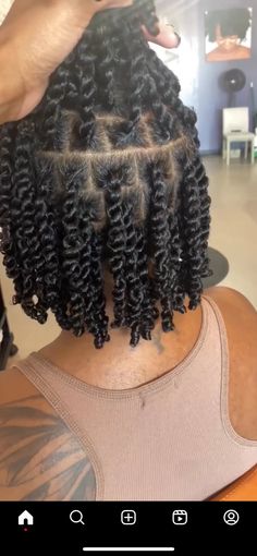 Short Small Twists, Twist Hairstyle Natural Hair, Big Mini Twists Natural Hair, Twist For Black Women Natural Hair, Medium Sized Twists Natural Hair, Mini Twists 3b, Protective Twists For Natural Hair, 3b Twists, Short Chunky Braids