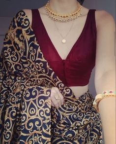 Haldi Wear, Saree Jacket Designs, Blouse Ideas, Saree Blouse Neck Designs