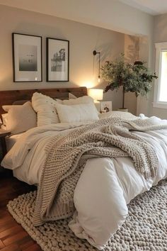 bedroom decor bedroom goals home decor interior design cozy home cozy vibes bedding bedrooms of instagram home inspo neutral decor minimalism white bedding boho style knitted blanket neutral tones home aesthetic Bedroom Decor Cozy, Redecorate Bedroom, Apartment Decor Inspiration, Room Makeover Bedroom, Cozy Decor, Master Bedrooms Decor, Apartment Inspiration, Cozy Room, Room Ideas Bedroom