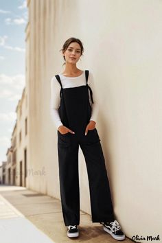 Olivia Mark - Casual Overalls with Multiple Pockets and Color Options Suspenders Casual, Casual Playsuit, Linen Overalls, Overall Outfit, Overalls Outfit, Black Overalls, Wardrobe Accessories, Fall Capsule Wardrobe, One Piece Outfit