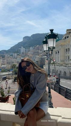 It Girl Fashion Aesthetic, Italy Summer Fashion 2024, Insta Photo Ideas Travel, Travel Influencer Aesthetic, Rich Girl Instagram, Ootd Picture Ideas, Monaco Fits, Monte Carlo Outfit, Insta Inspo Posts