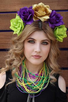 SHIPS IN 1 BUSINESS DAY!  Everlasting rose flower crown on plastic headband. Perfect for any festive event, parties, and costumes. Fits both adults and children.  Tons of more colorful crowns in stock at: https://www.etsy.com/shop/LoveCarolineO?section_id=14141358 Mardi Gras Headband, Mardi Gras Attire, Festival Headdress, Madi Gras, Mardi Gras Party Decorations, Mardi Gras Hats, Mardi Gras Crafts, Mardi Gras Outfits, Rose Flower Crown