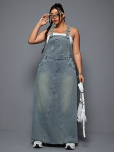 Blue Casual Collar Sleeveless Denim Plain Pinafore Embellished Non-Stretch  Women Plus Clothing Denim Jumper Dress Outfit, Diy Overall Dress, Denim Dress Outfit Ideas, Loose Fit Denim, Casual Chic Outfits, Jean Jumper, Sleeveless Denim Dress, Style Casual Chic, Shein Icon