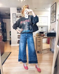 Straight Leg Jeans Outfits, Outfit Options, Mediterranean Cruise, Europe Trip, Striped Turtleneck, Jeans Outfit, Winter Mode, Packing Light