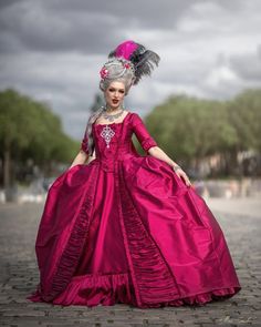 🎀 This Versailles style dress is made of berry pink taffeta and decorated with ruffles and crystals appliques 🔴 Now we're overbooked and able to start working on the dress at the middle of September '24 🎀 3 pieces set includes: dress + skirt + 18th century shape crinoline 🎀 The crinoline are made using high-quality steel boning 🎀 This dress is made-to-measure after taking individuals' measurements. It's not an "in stock" item, it will be made when the order is placed. Once you have placed your order you will be contacted regarding measurements 🎀 This Versailles French style dress is made of berry pink taffeta and decorated with ruffles and crystals appliques. The crinoline is made using high-quality steel boning 🎀 3 pieces set includes: dress + skirt + 18th century shape crinoline. French Dress Style, Marie Antoinette Costume, French Dresses, Bridgerton Queen, Rococo Dress, 18th Century Dress, Rococo Fashion, 18th Century Costume, Fantasy Au