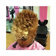 Love this! Pixie Haircuts For Thick Hair, Hair 50, Haircuts For Thick Hair, Thick Hair Cuts, Thick Wavy Hair, Short Sassy Hair