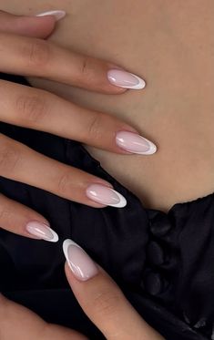 Almond Nails Length Chart, Almond Medium Nails, French Tip Oval, French Tip Acrylics, Basic Nails, Nail Length, French Tip Nails, Nails Ideas, Nails Art