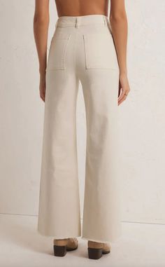 This chic, high waisted pant goes well with any of our tops this season, making it so easy to style, whether you're keeping it casual or going out. Slim fit Stretch Cotton Twill: 58% Cotton, 40% Tencel, 2% Elastane Wide leg pant Hi-waist zipper fly Raw edge hem Back pockets Hand Wash Cold, Hang To Dry Orthotic Shoes, Lounge Bra, Casual Evening, Twill Pants, Wide Leg Pant, Slim Fit Pants, Jogger Jeans, Slim Pants, Raw Edge