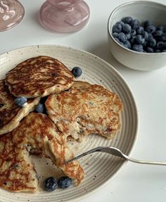 Blueberries pancakes! Health Influencer, Breakfast Recipes Quick, Recipe Pancakes, Better Gut Health, Meal Of The Day, Homemade Breakfast, Pancake Mix