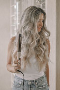 Beachy Waves Long Hair, Beach Waves Long Hair, Blond Rose, Long Hair Waves, Beach Curls, Large Curls, Curled Hair