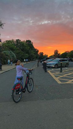 bike riding with sunset Saturday Vibes, Bike Aesthetic, Inspiration Images, Sunset Aesthetic, Bike Riding, Hot Girl Summer, Summer Inspo, Hyde Park, Lorde