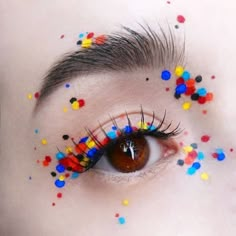 Fashion Editorial Makeup, Editorial Vogue, Primary Colours, Design Tattoo, Makeup Goals, Makeup Eyeliner