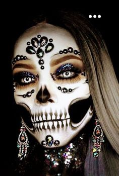 Glam Skeleton Costume, Day Of The Dead Face Paint, Glam Skeleton Makeup, Glam Skull Makeup, Awesome Halloween Makeup, Catrina Makeup, Skull Makeup Tutorial, Glam Skull, Day Of The Dead Makeup