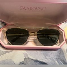 New With Pink Case Swarovski Crystal Sunglasses Gold Swarovski Sunglasses, Crystal Sunglasses, Sunglasses Women Oversized, Grey Sunglasses, Pink Cases, Havana Brown, Oval Sunglasses, Gold Branding, Gradient Sunglasses