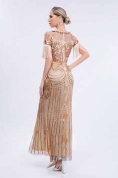 ZAPAKA Frauen Champagner Perlen Langes Gatsby Fransen Flapper Kleid U-Boot-Ausschnitt Kurzes Ärmelloses 20er Jahre Party Kleid – ZAPAKA DE 1920s Masquerade, Gold Outfits, Gatsby Dresses, Gatsby Gala, Style Année 20