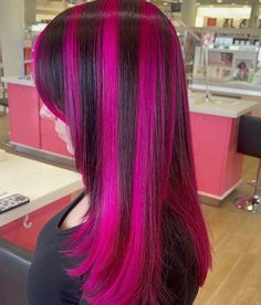 Magenta Black Hair, Pink Skunk Hair On Brown Hair, Hot Pink Chunky Highlights, Hair Cuts With Highlights, Hot Pink Skunk Stripe Hair, Skunk Stripe Hair Pink, Draculaura Hair Short, Dark Brown Hair Pink Highlights, Magenta And Black Hair