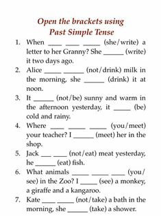 the worksheet for reading past simple tenses in english and spanish are shown