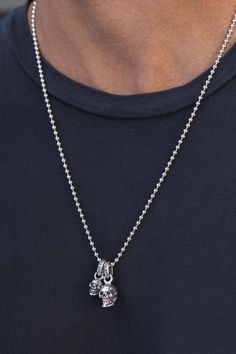 JACK SKULL PENDANT Men's Necklaces, Necklaces For Men, Expensive Jewelry Luxury, Not Love, Ball Chain Necklace, Skull Carving, Local Jewelry, Expensive Jewelry, Keep Smiling