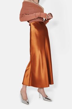 The Valletta Skirt offers the allure of satin rib fabrication and a versatile mid-calf length. The ultimate everyday piece. Style it up or down and curate numerous looks day and night. Fits True to Size Silk Skirts, Night Fits, Satin Skirts, Galvan London, Jumpsuit And Blazer, Bridal Jumpsuit, Bridal Separates, Style Goals, Knit Jumpsuit