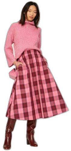 Pink Fall Midi Skirt, Pink Midi Skirt For Fall, Plaid Long Skirt For Spring, Plaid Midi Skirt For Fall, Relaxed Pink Skirt For Fall, Chic Long Plaid Skirt, Pink Long Skirt For Fall, Long Pink Skirt For Fall, Fall Pink Pleated Skirt