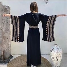 Kimono Beach Outfit, Beach Outfit For Women, Beach Kimono, Flattering Dresses, Long Summer Dresses, Flowing Maxi Dress