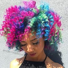 Hidden Rainbow Hair, Dramatic Hair Colors, Make Up Diy, Dramatic Hair, Rainbow Hair Color, Dyed Natural Hair, Multicolored Hair, Big Chop, Hair Flip