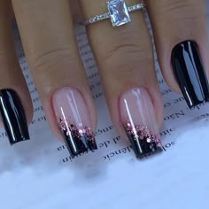 Glitter French Tips, Glitter Rosa, Nails For Women, Nail Forms, Nailed It, French Tip Nails, Artificial Nails, Square Nails, Nail Accessories