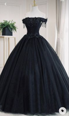 Black Aesthetic Wedding Dress, Royal Dresses Black, Princess Aesthetic Dresses Black, Black Cinderella Dress, Goth Quinceanera Dress, Black Dress Sweet 16, Poofy Black Dress, Dark Quinceanera Dresses, Sweet 16 Dresses Black