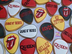 cookies decorated to look like the rolling stones