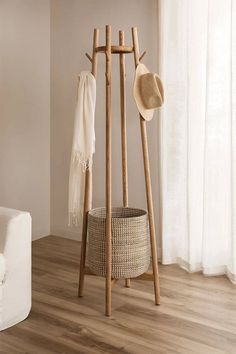 Diy Home Furniture, Decor Home Living Room, Dream House Decor, 인테리어 디자인, Home Decor Furniture, Coat Rack, Home Living Room, Home Deco