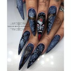 Nail Diamond Design, Wicked Nails, Scary Nails, Nail Diamond, Witchy Nails, Gothic Christmas, Acrylic Nail Set, Gothic Nails, Hair And Makeup Ideas