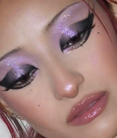 Grunge Lips, Kaleidos Makeup, Makeup Portfolio, Bold Makeup Looks, Learn Makeup, Work Makeup, Personal Empowerment