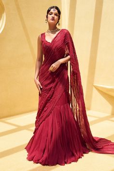 Blouse Organza Saree, Draped Lehenga, Drape Lehenga, Blouse Organza, Lehenga Saree Design, Indian Sari Dress, Fashionable Saree Blouse Designs, Saree Gown