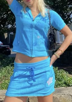 H2o Just Add Water Fashion, Coconut Girl Outfits Y2k, Keywestkitten Outfits, Summer 2000s Outfits, H2o Aesthetic Outfits, H2o Inspired Outfits, Y2k Blue Outfit