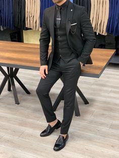 Full Black Suit, Wedding Suits Men Black, Men Suits Black, Black Suit Vest, All Black Suit, Terno Slim, Black Suit Men, Black Suit Wedding, Slim Fit Suit Men