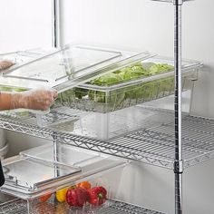 Keep your food fresh and increase the efficiency of your storage operation with the help of this Cambro 26" x 18" x 9" Camwear clear food storage box and colander kit with flat lid! Perfect for storing raw meats, fish on ice, and even bulk produce, this item is a versatile addition to any busy commercial kitchen. Its sturdy 26" x 18" x 9" Camwear container and compatible lid are bound to keep all contents safe and secure, ensuring their ideal quality. Meanwhile, its 5" deep colander allows fluid Lasagna Storage Container, Bulk Produce Storage, Bulk Food Storage, Storing Produce, Gerobak Dorong, Bbq Supplies, Online Restaurant, Dry Food Storage, Commercial Dishwasher