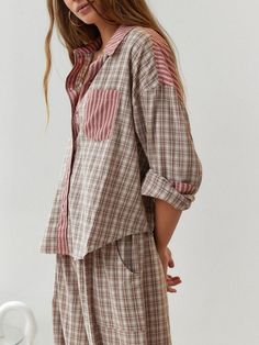 Pink Loose Splice Pajama Set – Likemychoice Top In Pizzo, String Pocket, Stylish Pajamas, Classic Pajamas, Striped Pyjamas, Winter Stil, Turndown Collar, Vintage Plaid, Pyjama Set