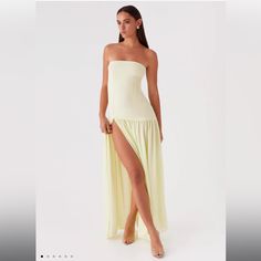 Peppermayo - Eden Strapless Maxi Dress - Yellow Size Us8 Brand New With Tag Hen Party Dress, Skirt Chiffon, Hen Party Outfits, Silicone Tape, The Eden, Strapless Neckline, Strapless Maxi, Dress Inspo, Beige Dresses